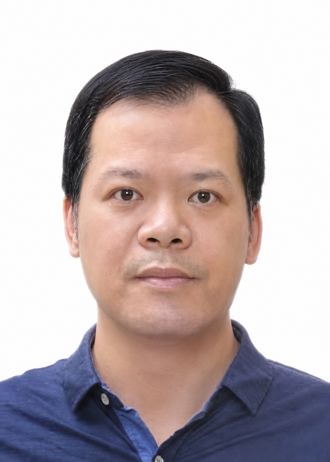 罗诚职业照